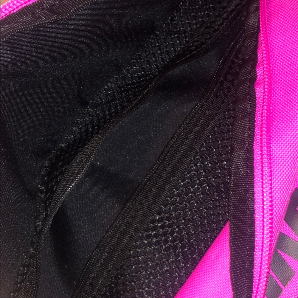 Nike Fanny Pack - Picture 4 of 5